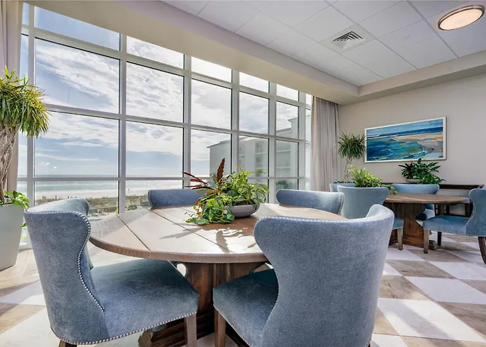 Phoenix Gulf Towers 603 Apartment