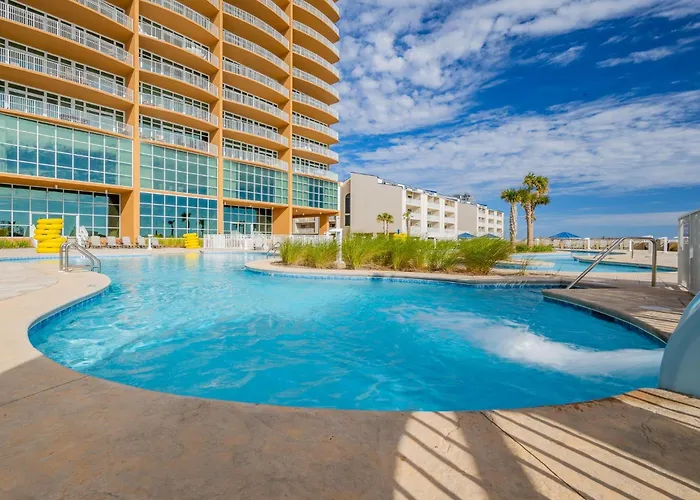 Phoenix Gulf Towers 603 Apartment