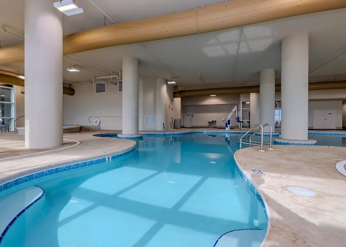 Phoenix Gulf Towers 603 Apartment *